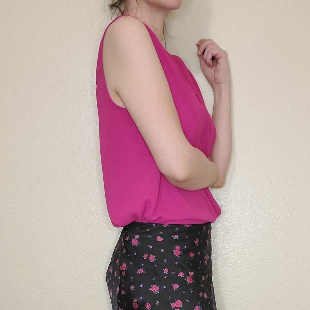 S Chaus fuschia magenta pink sleeveless top blouse